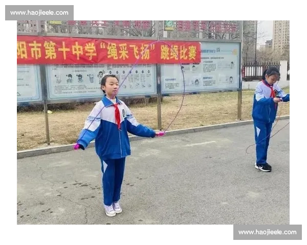 12 岁少女 30 秒跳绳 185 次跃居世界第五：绳尖上的青春修炼