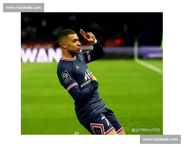 皮克盛赞恩里克：姆巴佩离队后，巴黎化身无冕之王！