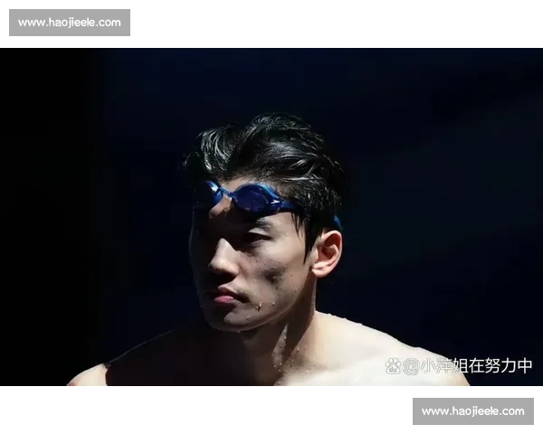 汪顺孙佳俊世锦赛暖心同框！拍立得定格兄弟情，巴黎奥运室友续写泳池佳话